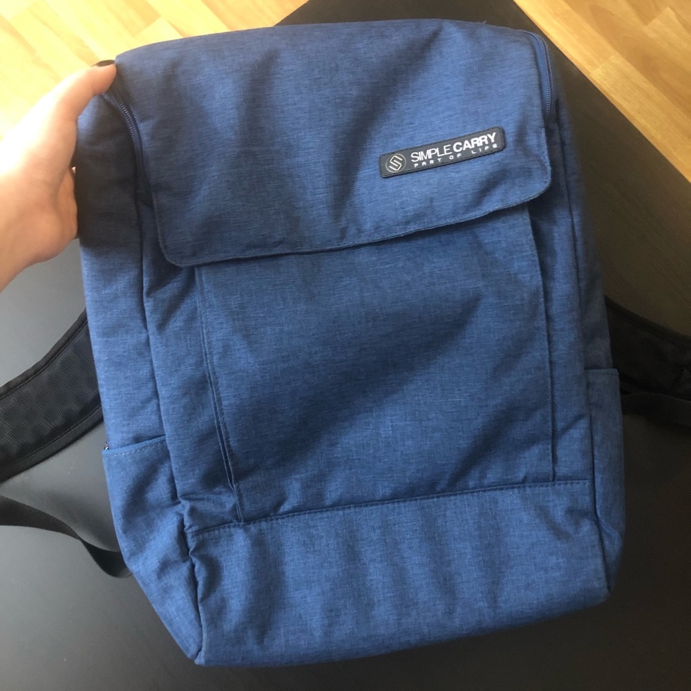 SIMPLE CARRY Blue Backpack